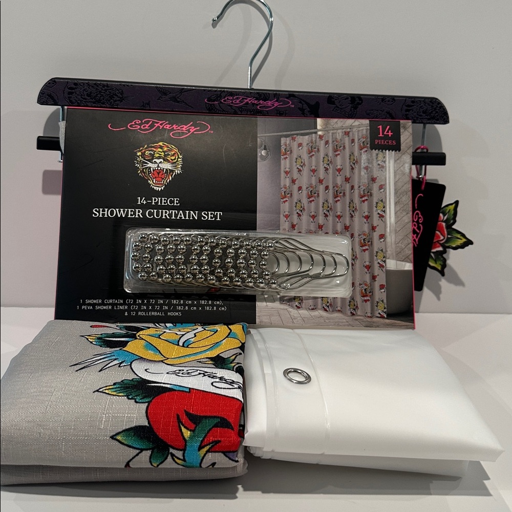 NWT Ed Hardy Brave Hearts (14) Piece Shower Curtain Set.